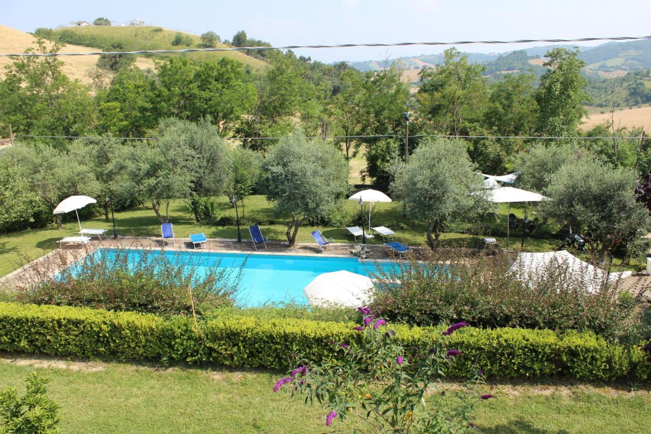 Montebello di BertonaAgriturismo La Solagna别墅 外观 照片