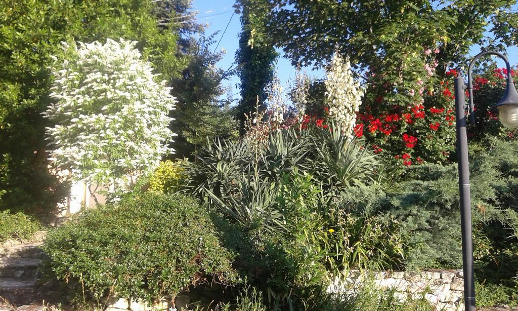 Montebello di BertonaAgriturismo La Solagna别墅 外观 照片